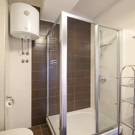 Sunny Terrace With Two Bedroom And Parking Lägenhet Zadar