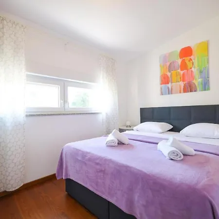 Apartment Sunny Terrace With Two Bedroom And Parking Zadar