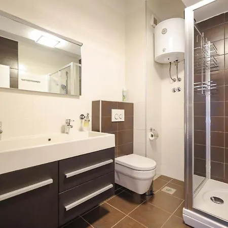 Sunny Terrace With Two Bedroom And Parking Apartment