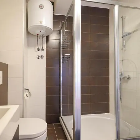 Apartment Sunny Terrace With Two Bedroom And Parking *