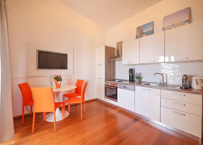 Apartamento Sunny Terrace With Two Bedroom And Parking Zadar