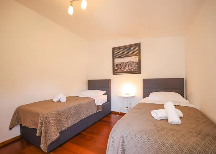 Sunny Terrace With Two Bedroom And Parking Apartment Zadar