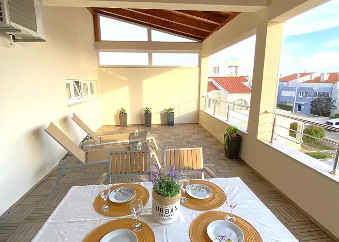 Sunny Terrace With Two Bedroom And Parking Apartment *