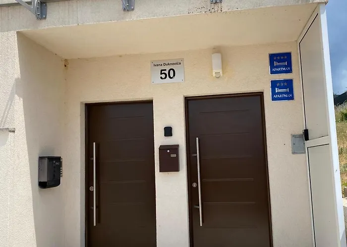 Apartamento Sunny Terrace With Two Bedroom And Parking *