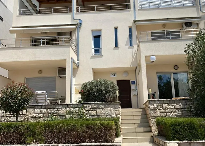 Sunny Terrace With Two Bedroom And Parking Apartment